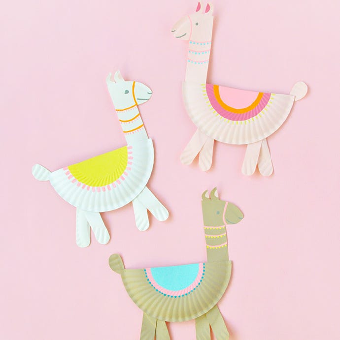 Take & Make Craft Kits for Kids: Paper Plate Llamas - Limited Supply / Contact the Library to schedule a pick up